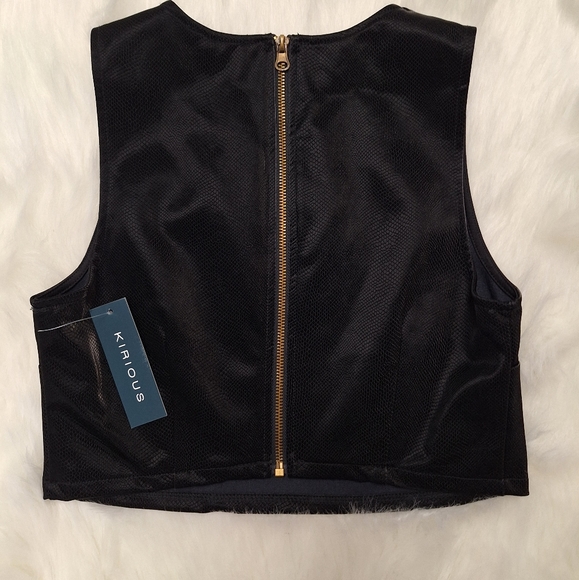 Kirious black snake print top- NWT - Picture 2 of 2
